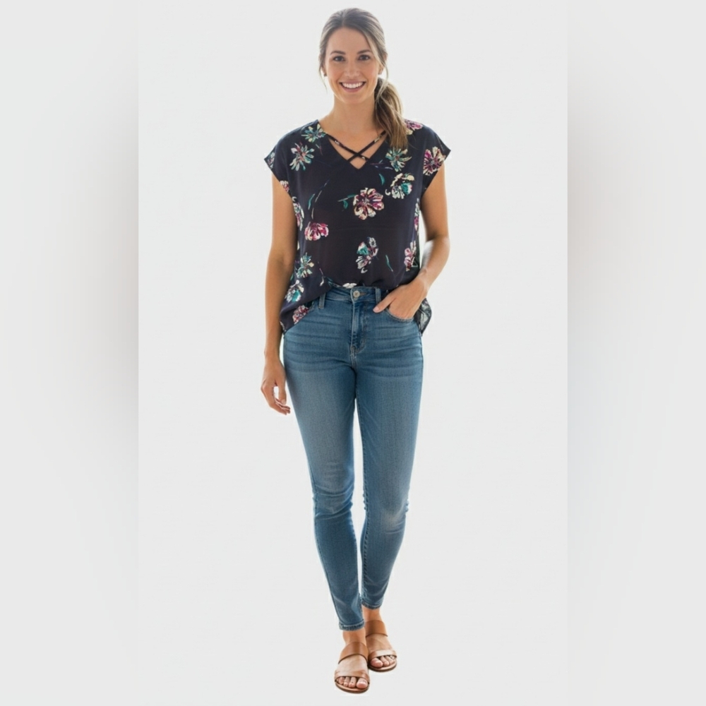 Maurices Navy Floral Blouse Size Medium